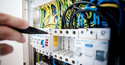 Elektroinstallation in meiner Nähe: Fachbetriebe finden
